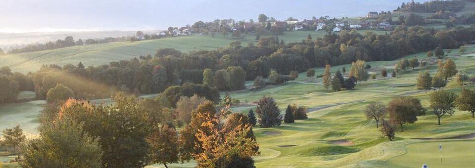 Golf Club Esery - 9 Trous - Champs Des Combes