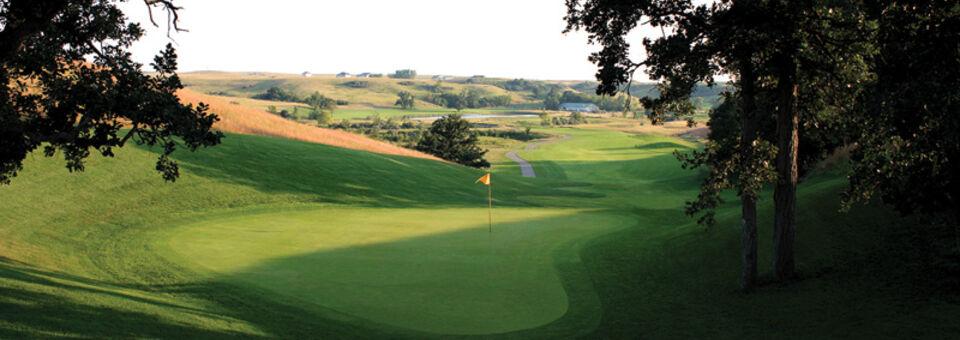 Hawktree Golf Club