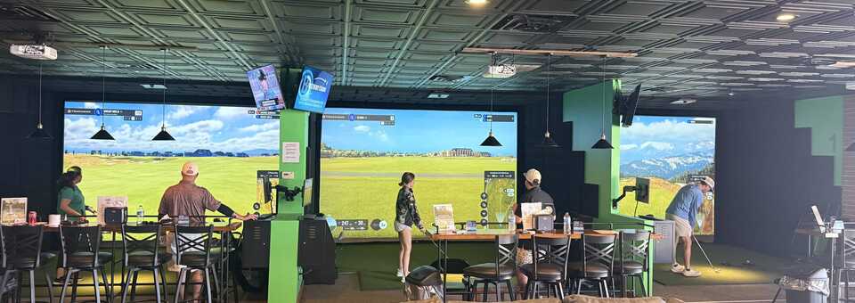 18 Holes Simulator Golf and Games