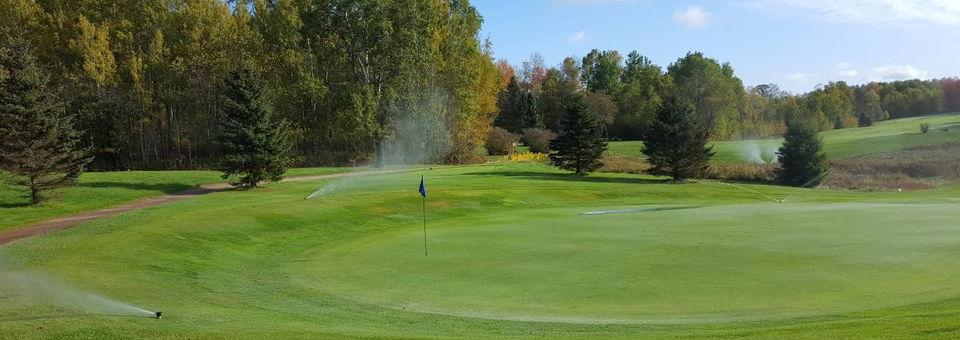 Pinewood Country Club