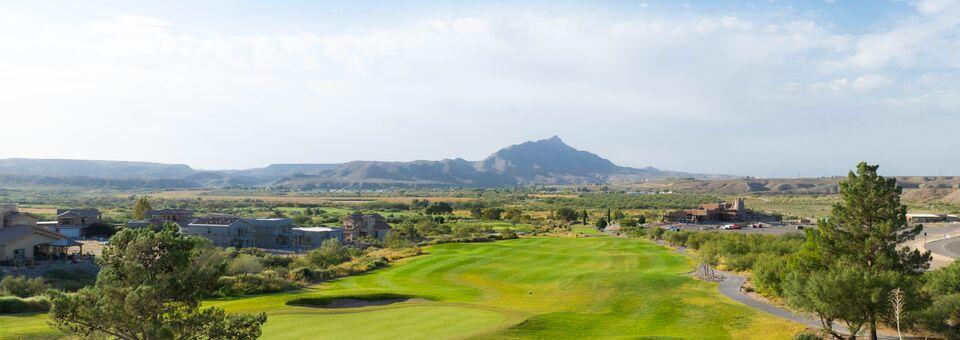 Turtleback Mountain Golf & Resort