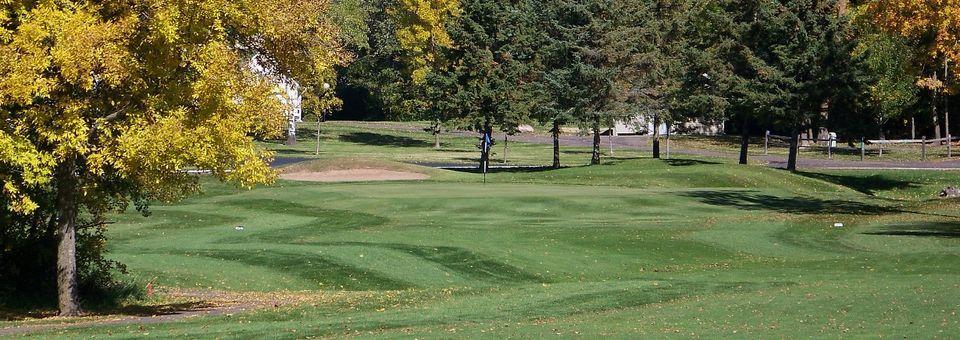 Izatys Golf & Yacht Club
