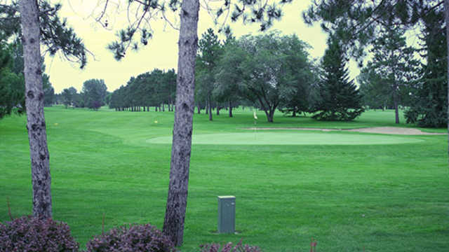 Perham Lakeside Country Club