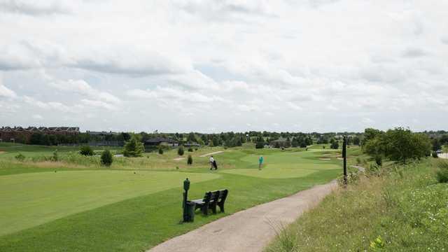 Glenview Prairie Club Golf & Paddle