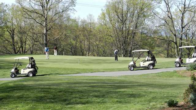 Hunting Hills Country Club