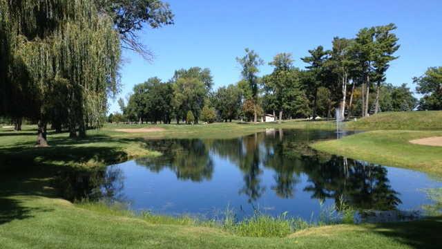 Scenic Golf & Country Club