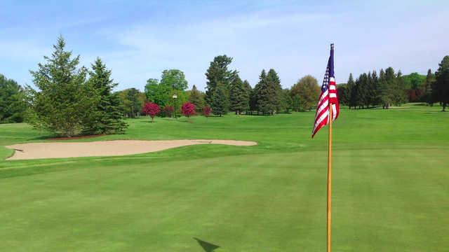 Harbor Point Golf Course