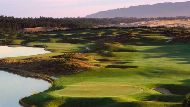 Course photo for Sandpines Golf Links