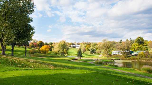 3 Lakes Golf Course