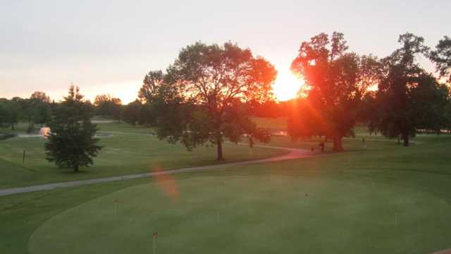 Little Crow Country Club
